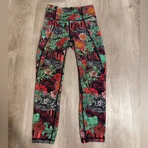 Lululemon Time To Sweat Crop *23"